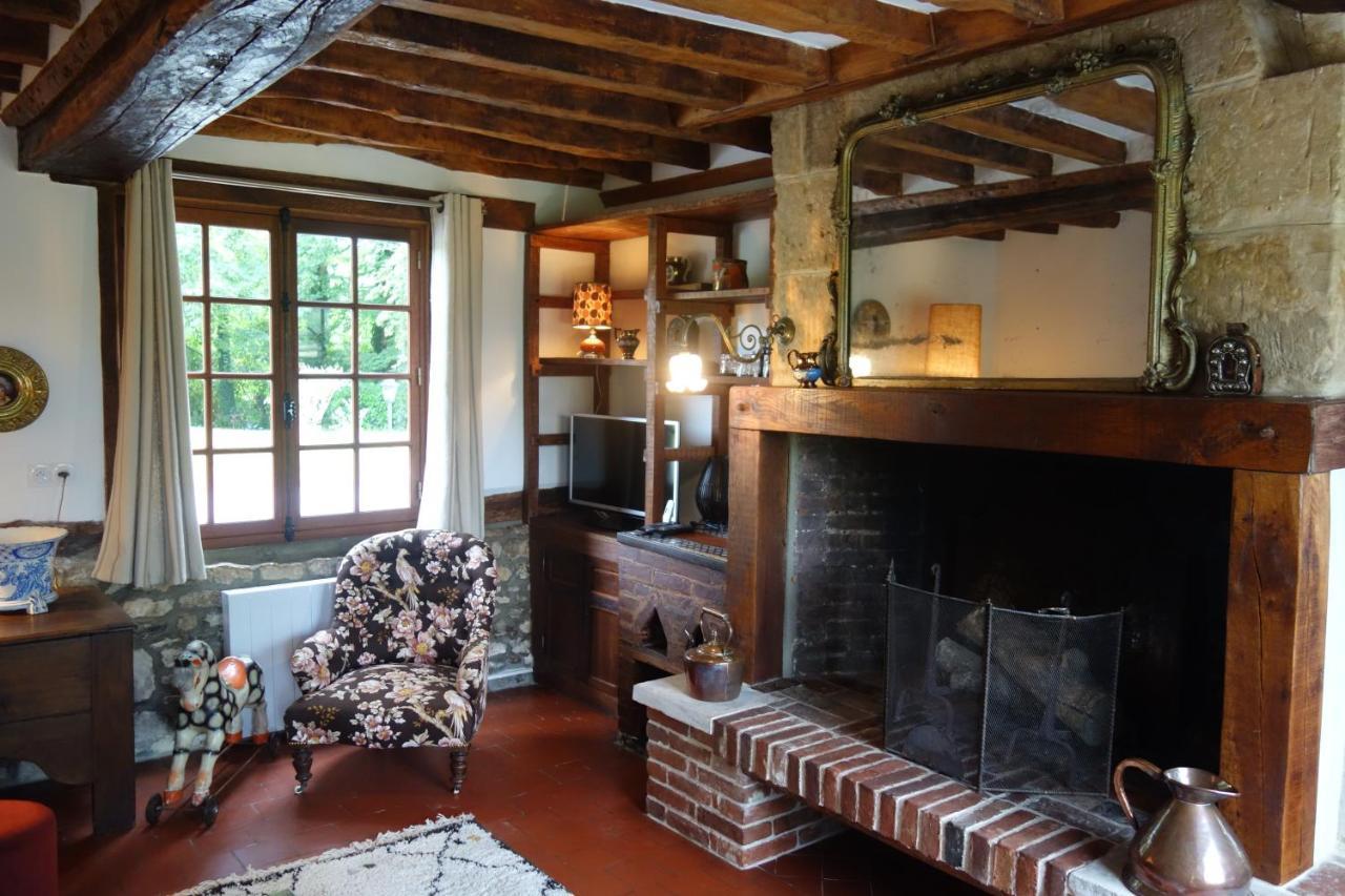 Le Cottage Du Coudray, Gite Avec Chalet Sauna La Fresnaie-Fayel Exterior photo